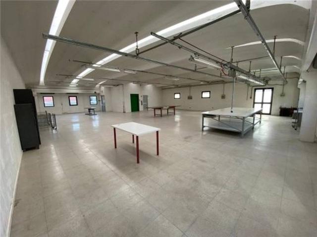 Capannone in affitto a Unione dei Comuni Circondario dell'Empolese Valdelsa, Montespertoli