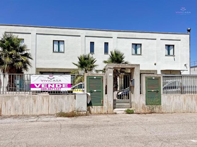 Capannone in affitto a Puglia, Bari