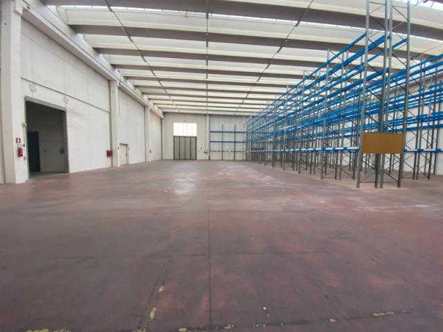 Capannone in affitto a Padova, Veneto