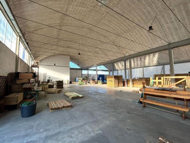 Capannone in affitto a San Lazzaro, Padova