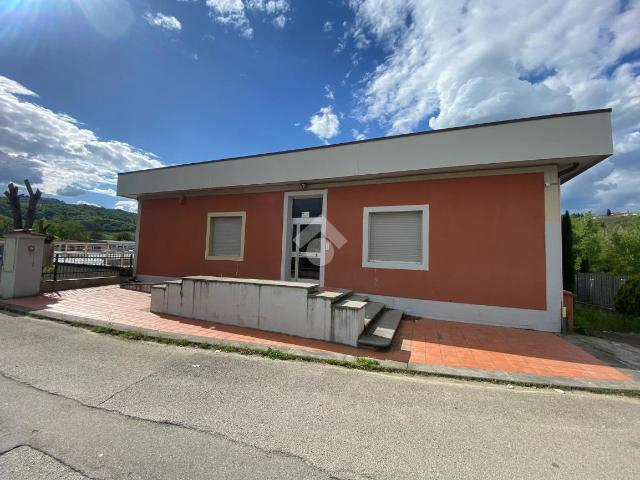 Capannone in affitto a Unione di Comuni Valdarno e Valdisieve, Pelago