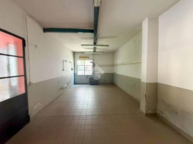 Capannone in affitto a Mezzate, Peschiera Borromeo