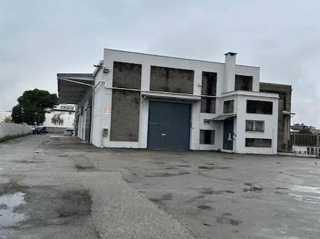 Capannone in affitto a Mezzate, Peschiera Borromeo