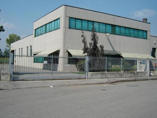 Capannone in affitto a Pozzuolo Martesana, Lombardia