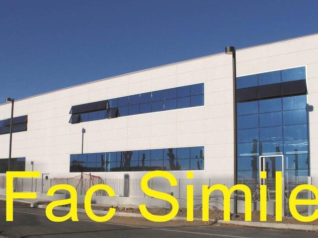 Capannone in affitto a Le Badie, Prato