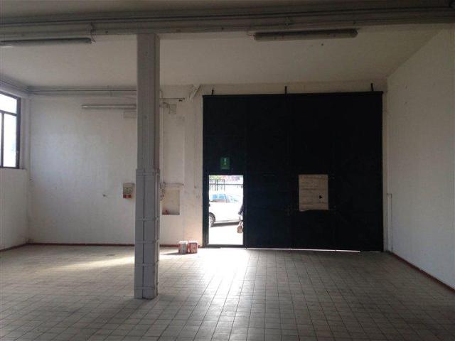 Capannone in affitto a Casa Bartolini, Prato