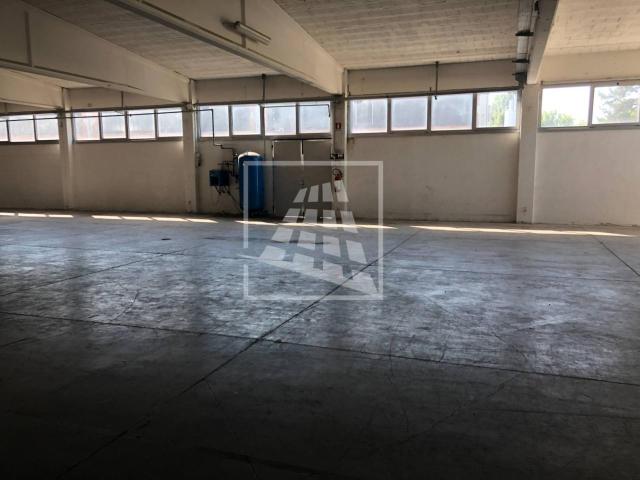 Capannone in affitto a Cavazzoli, Re