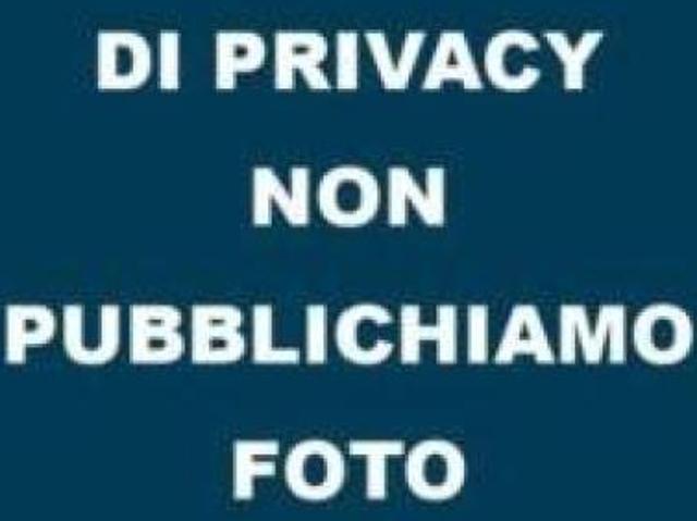 Capannone in affitto a Pieve Modolena, Re