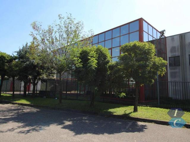 Capannone in affitto a Rho, Lombardia