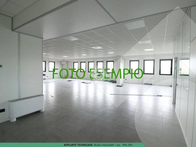 Capannone in affitto a Lucernate, Rho