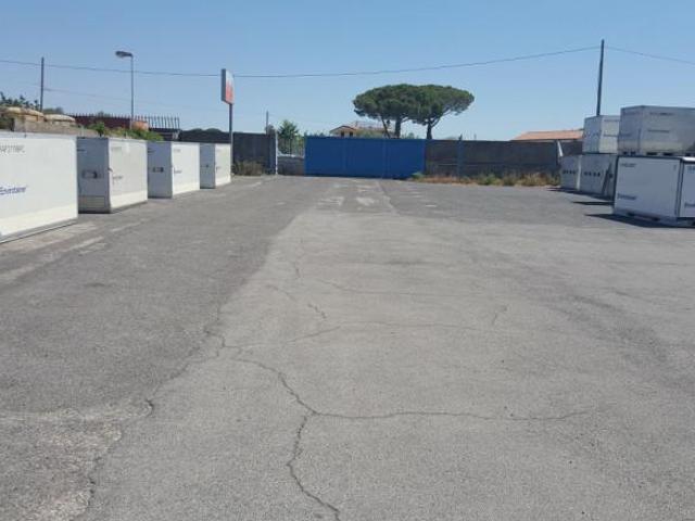 Capannone in affitto a Municipio Roma VIII, Roma Capitale