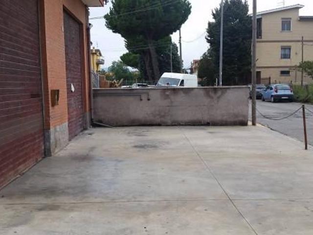 Capannone in affitto a Osteria del Curato, Roma Capitale
