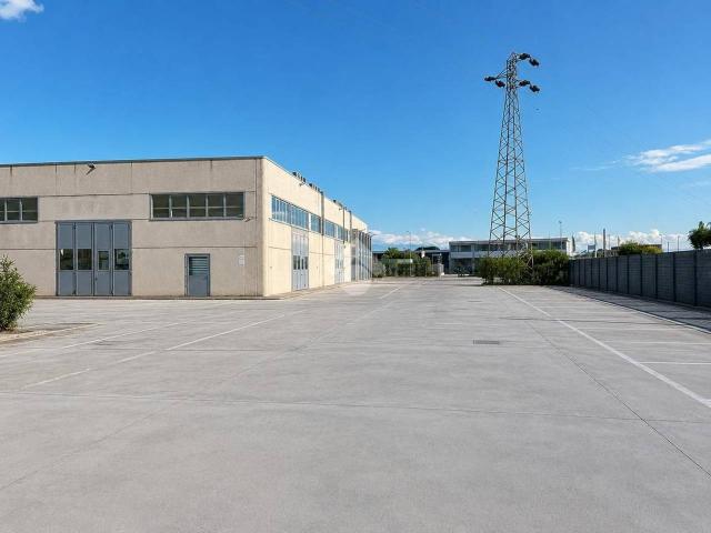 Capannone in affitto a Puglia, Foggia