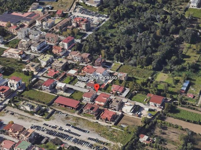 Capannone in affitto a Sant'antimo, Campania
