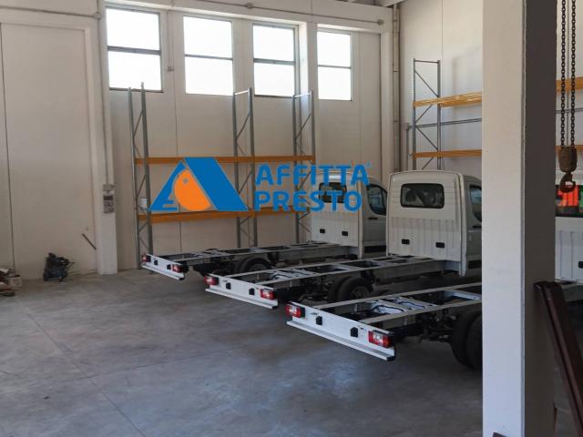 Capannone in affitto a Savignano Sul Rubicone, Reggio Emilia