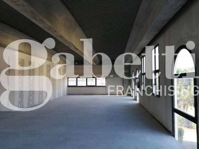 Capannone in affitto a Spoleto, Perugia