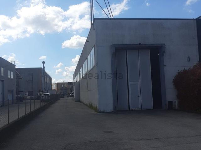 Capannone in affitto a Caselle, Selvazzano Dentro