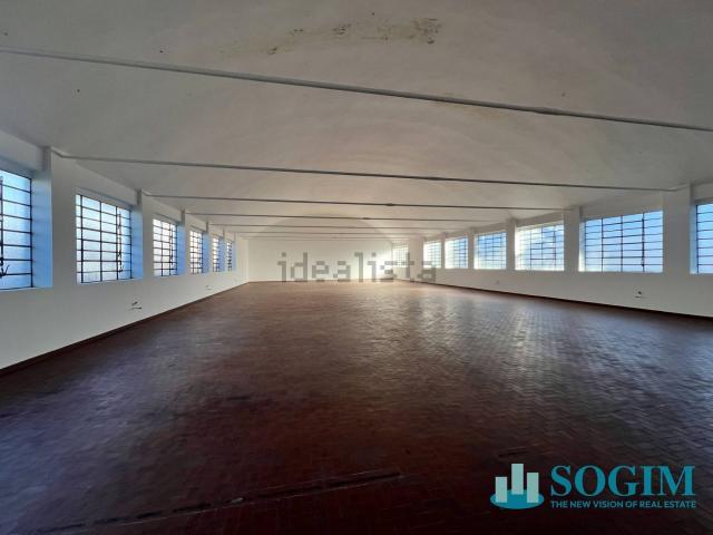 Capannone in affitto a Sciarè, Gallarate