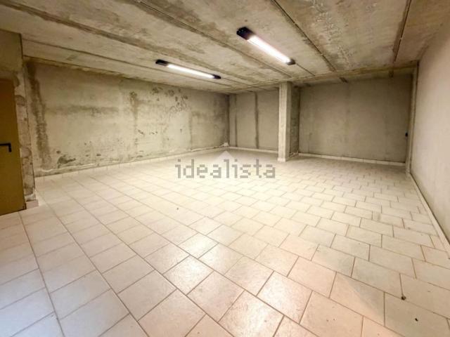 Capannone in affitto a Beolco, Olgiate Molgora