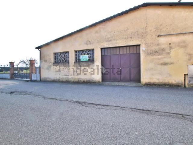 Capannone in affitto a Piemonte, Vercelli