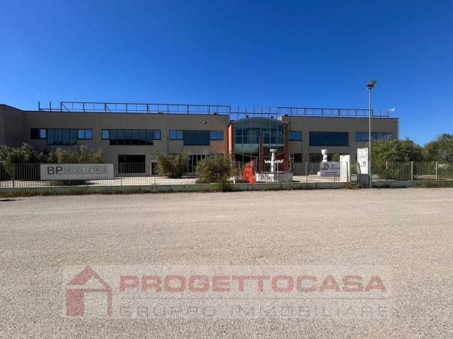 Capannone in affitto a Marche, Ascoli Piceno