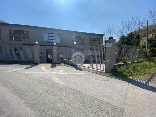 Capannone in affitto a Ponente, Serra Riccò