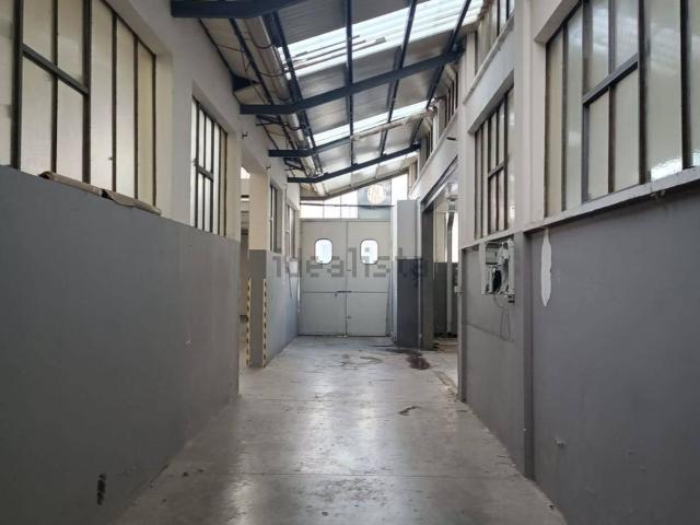 Capannone in affitto a Marche, Pesaro E Urbino