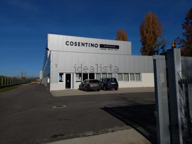 Capannone in affitto a Prato, Toscana