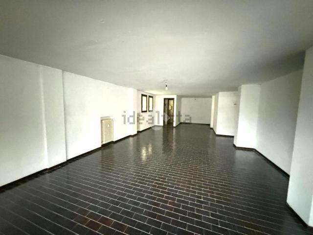 Capannone in affitto a Sacra Famiglia, Padova