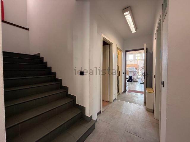 Capannone in affitto a Mancasale, Re