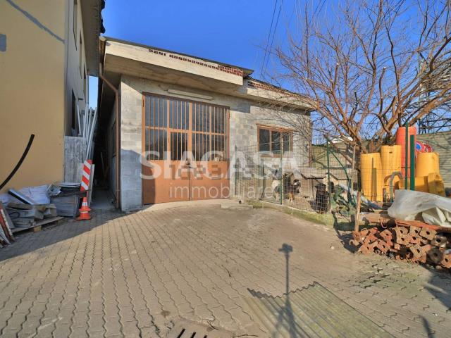 Capannone in affitto a San Giuliano Monzese, Cologno Monzese