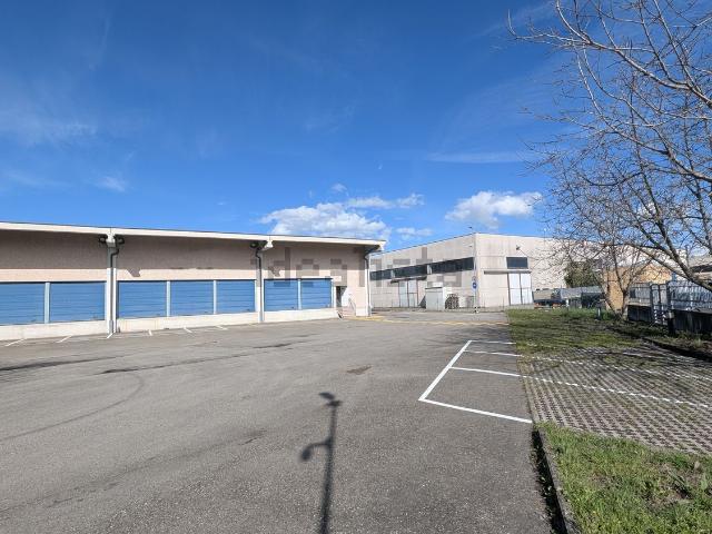 Capannone in affitto a Fontevivo, Reggio Emilia
