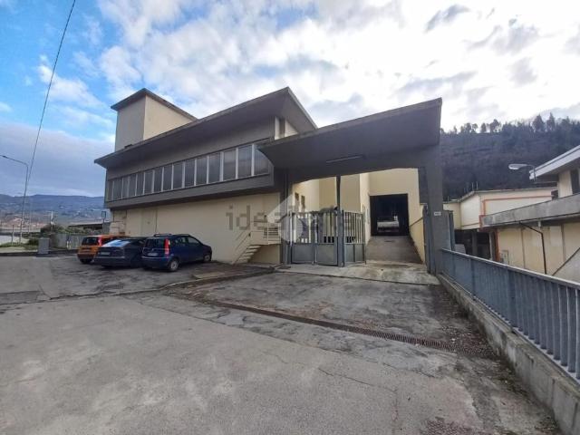 Capannone in affitto a La Tignamica, Vaiano