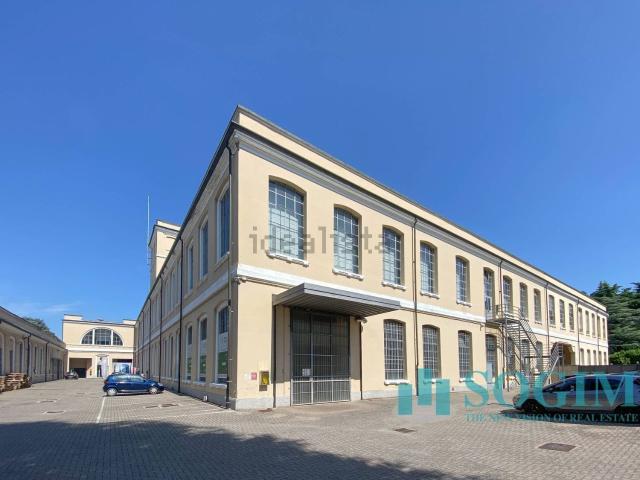 Capannone in affitto a Gallarate, Lombardia