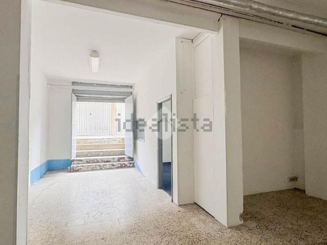 Capannone in affitto a Rovagnasco, Segrate