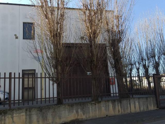 Capannone in affitto a Cenerente, Umbria