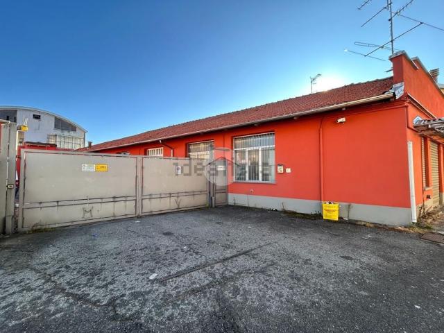 Capannone in affitto a Prato, Piemonte
