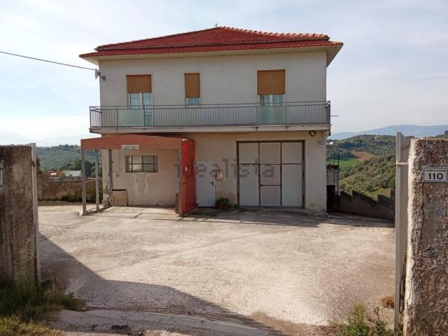 Capannone in affitto a Villa Santa Maria, Spoltore
