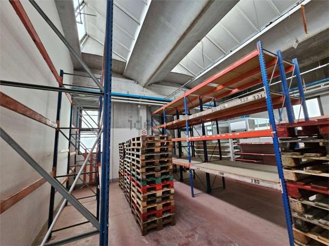 Capannone in affitto a Unione delle Terre d'Argine, Carpi