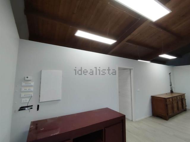 Capannone in affitto a Stazione Masotti, Serravalle Pistoiese