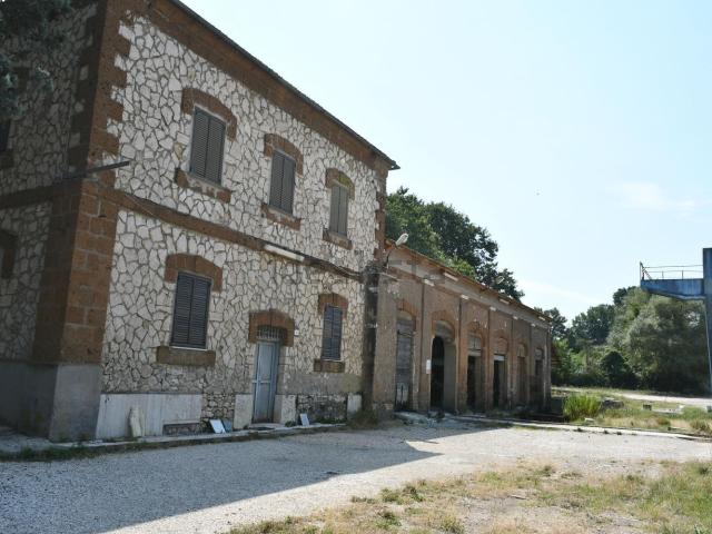 Capannone in affitto a Civita Castellana, Lazio