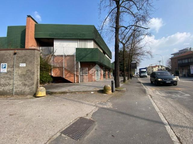 Capannone in affitto a Cascina Meda, Nova Milanese