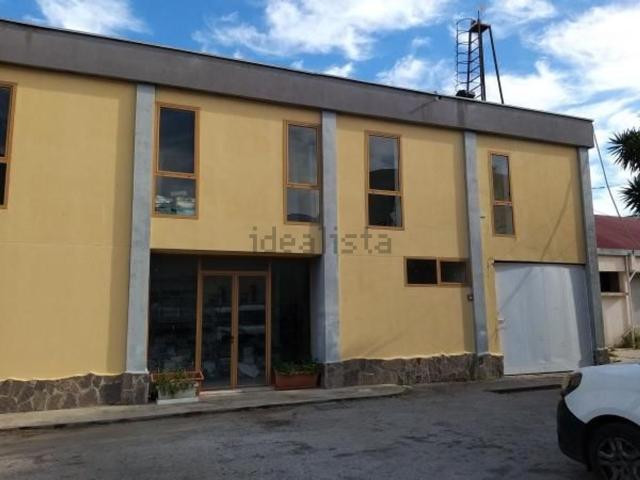 Capannone in affitto a Palermo