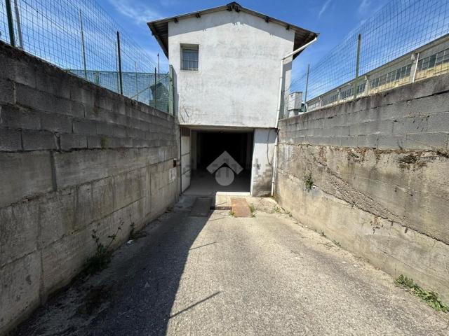 Capannone in affitto a Piemonte, Novara