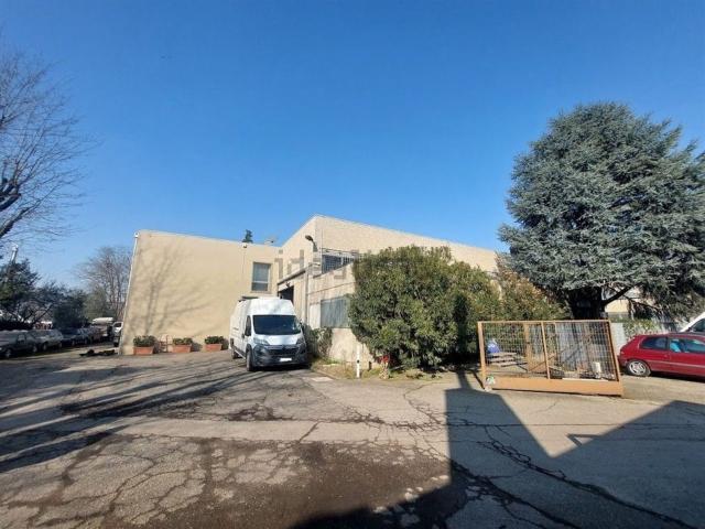 Capannone in affitto a Bologna, Reggio Emilia