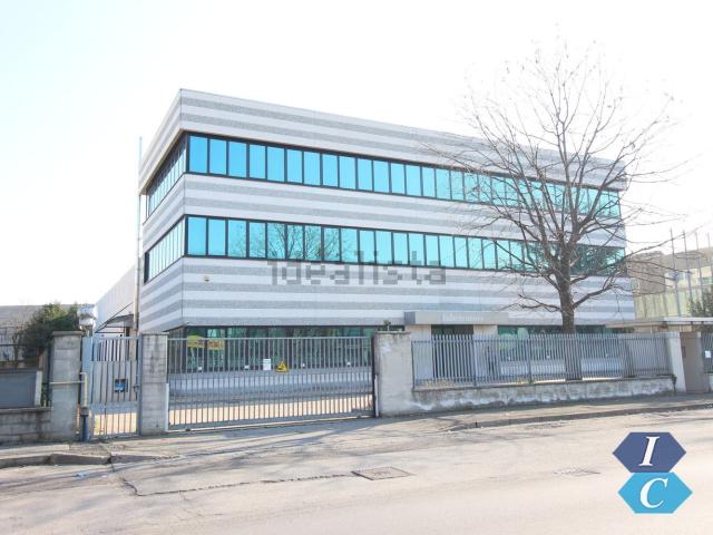 Capannone in affitto a Mezzate, Peschiera Borromeo