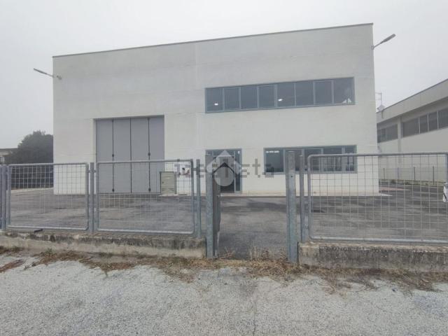 Capannone in affitto a Ravenna, Reggio Emilia