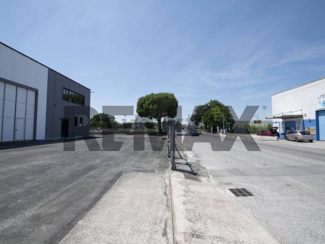 Capannone in affitto a Case UNRRA, Marche