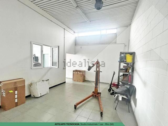 Capannone in affitto a Cascina Croce, Cornaredo