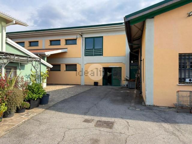 Capannone in affitto a Bagnolo Mella, Lombardia